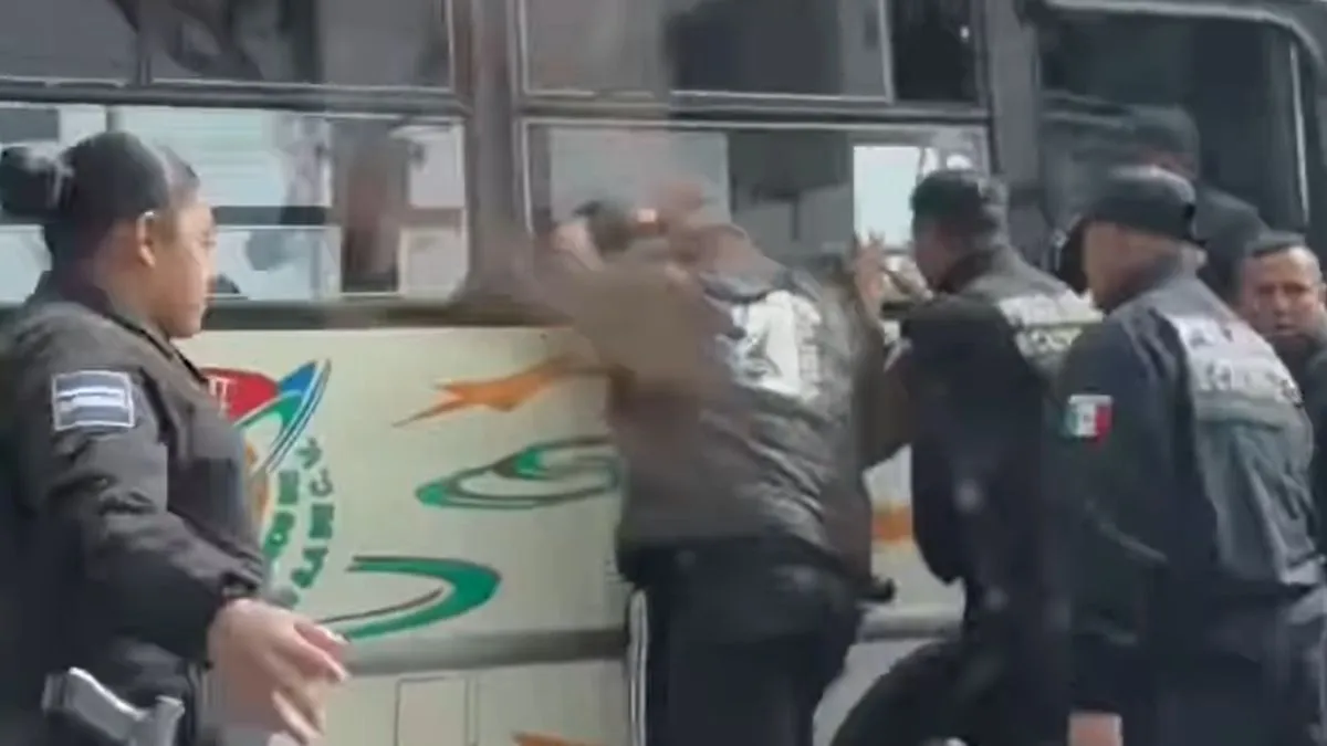 Policía de Ecatepec detiene a presuntos ladrones del transporte público