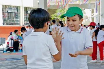 Cuenta Edomex con línea de atención contra el bullying