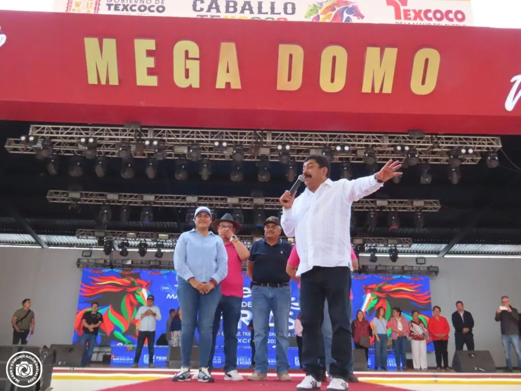 Corazón en la FICT: Gobierno de Texcoco y DIF celebran festival histórico para niños de los CRIT