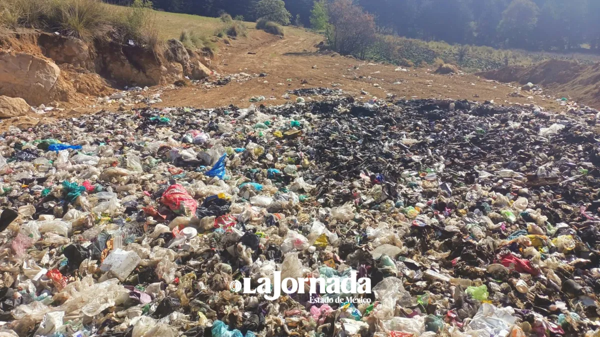 El Oro se convierte en basurero y no hay servicio de agua