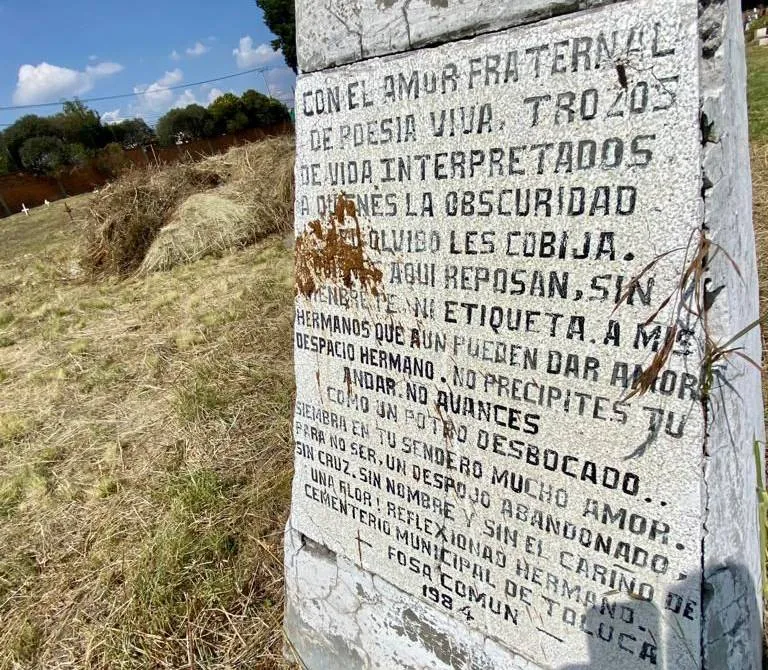 Sin celebración, como cada año, los de la fosa común