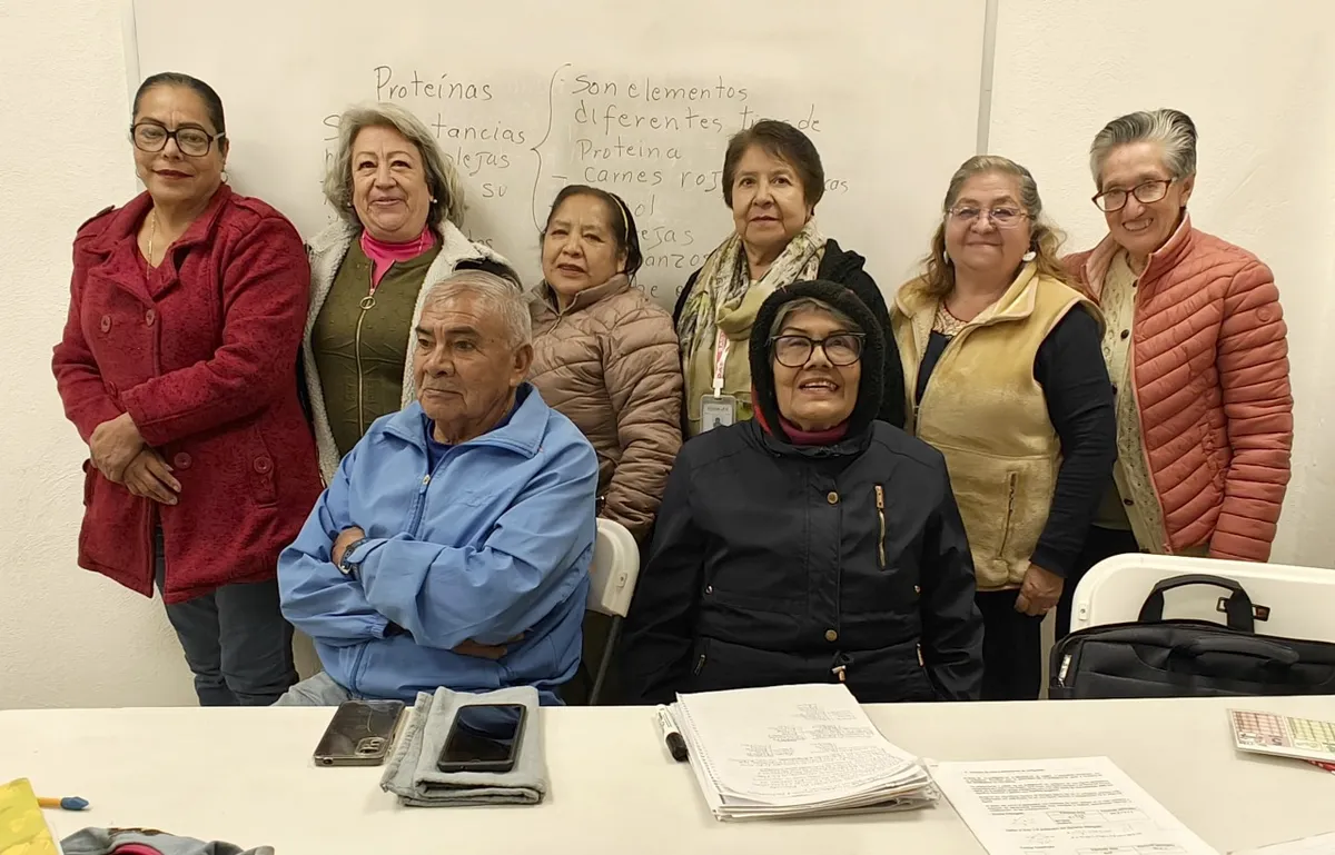 Edomex: Incorporan programa de Preparatoria Abierta para Adultos Mayores