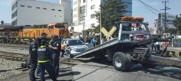 Conductor imprudente provoca accidente en Isidro Fabela, dejando un herido