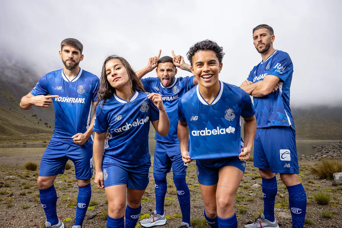 Presentan nuevo uniforme de los Diablos del Toluca
