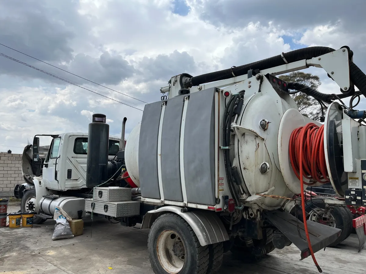 Destina Almoloya de Juárez los ingresos de la Feria de San José a rescatar maquinaria abandonada