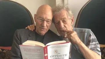 Ian McKellen despide a su amigo Patrick Stewart con un mensaje en redes