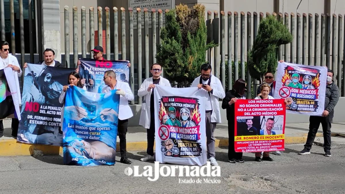 Médicos piden no criminalizar el acto médico-quirúrgico; piden juicio justo para Jesús Fernando Romero