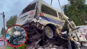Investigan accidente ferroviario que dejó combi destrozada en Tultepec