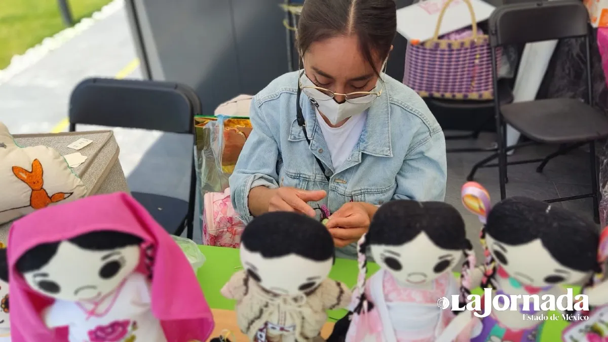 Organizan venta artesanal por el día del niño