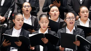 Coro Monumental del Edomex muestra el poder del arte en la educación