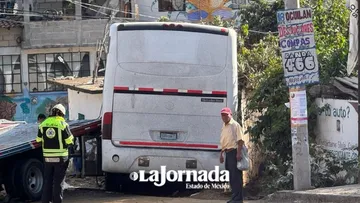 Malinalco: Autobús choca y deja más de 20 heridos y 4 muertos