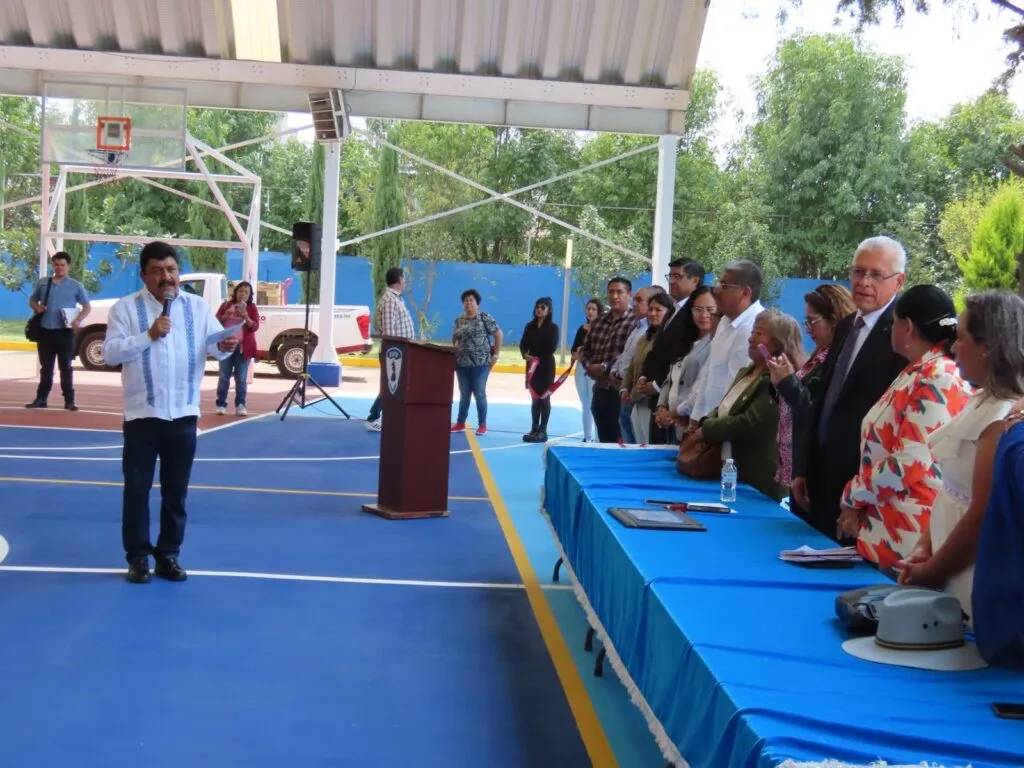 En la ESFIR el gobierno de Texcoco entregó obra por más de dos millones de pesos