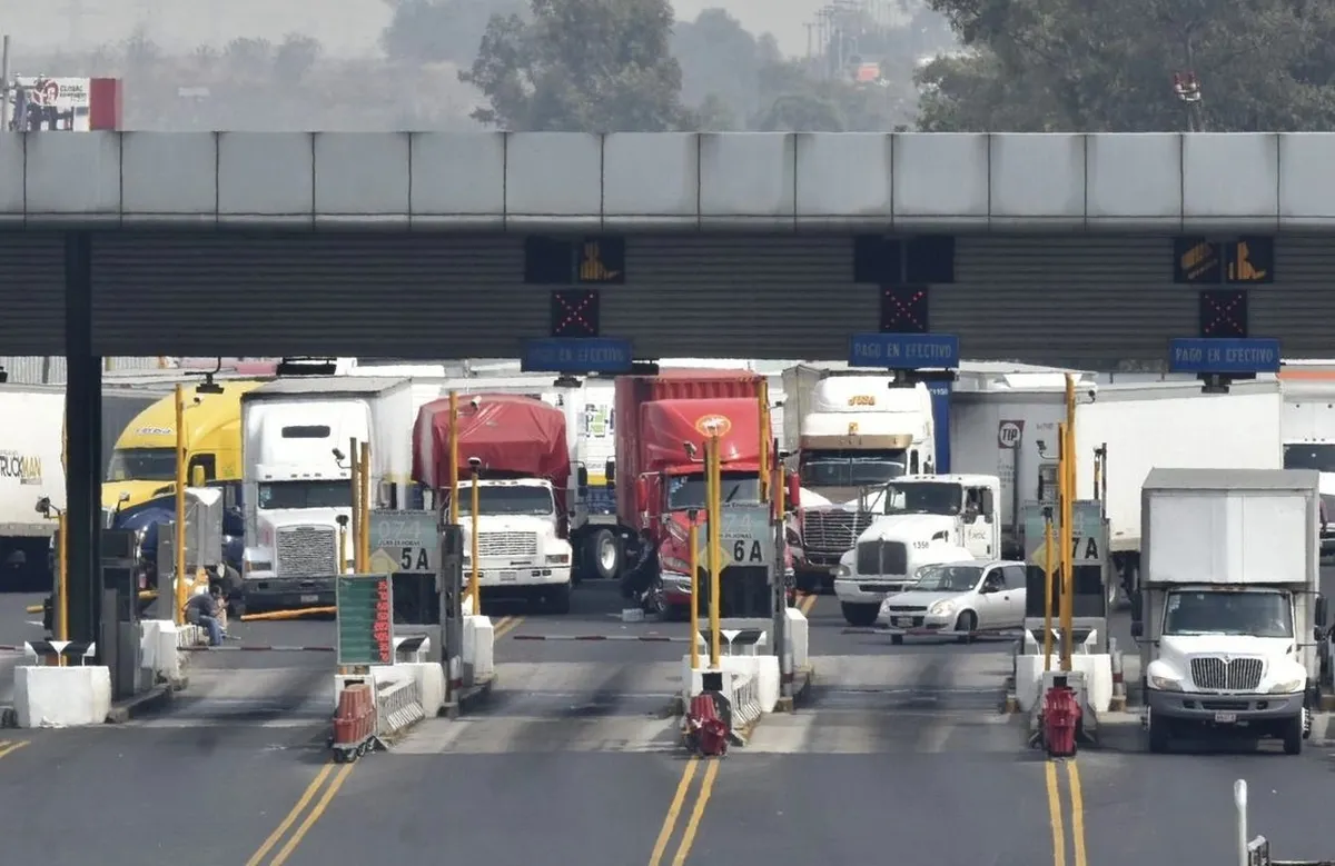 Proponen reubicar caseta de Tepotzotlán que se encuentra sobre la México-Querétaro
