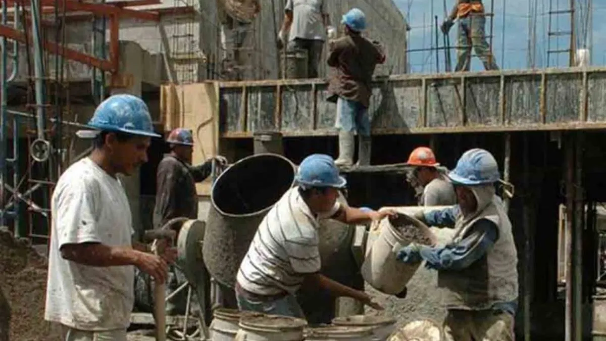 Trabajadores apoyan jornada laboral a 40 horas a la semana