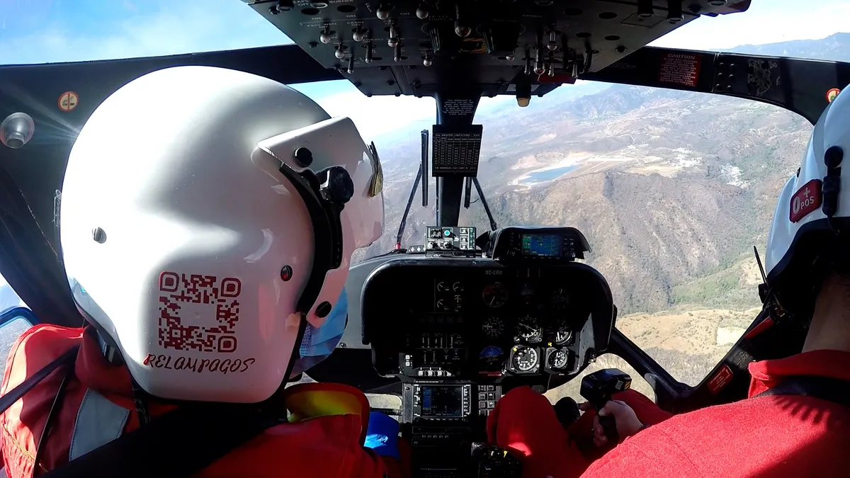 Hombre cae de parapente en Temascaltepec