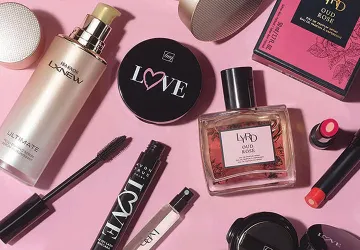 Avon se declara en bancarrota