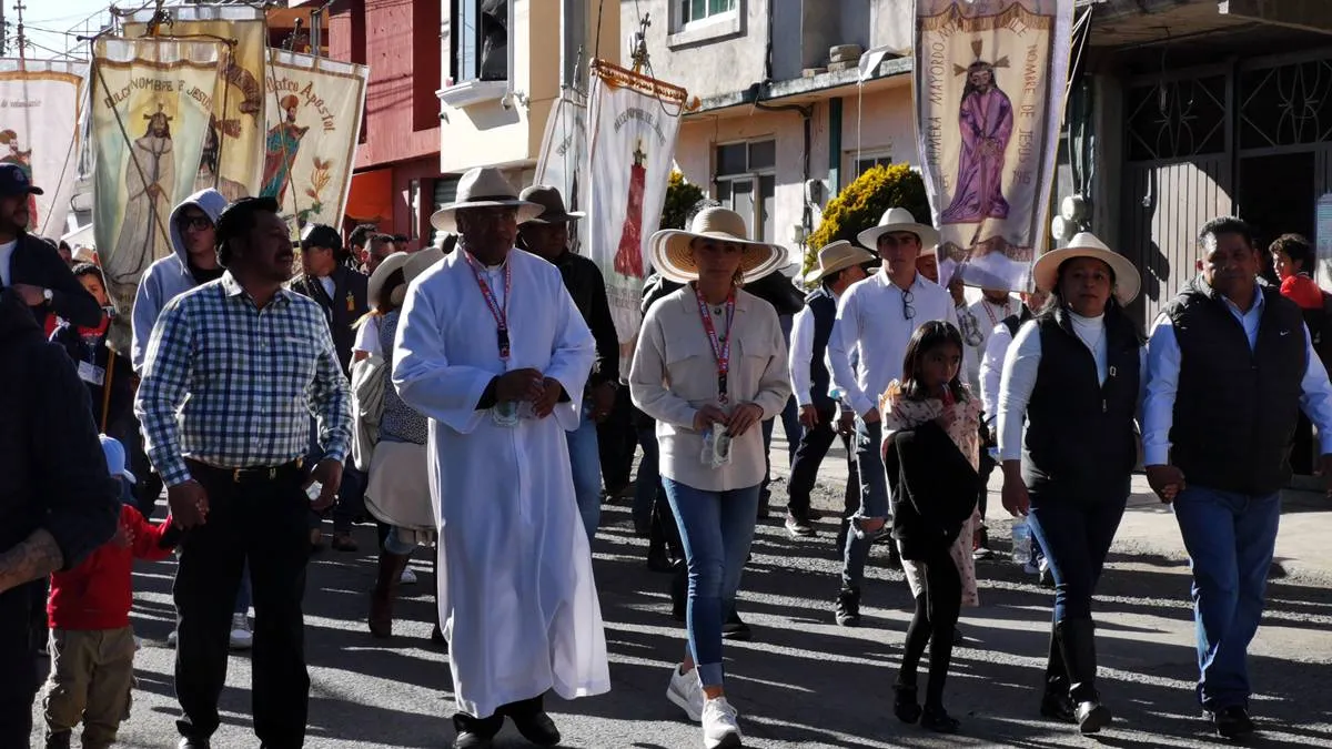 Barrio de El Calvario Tepanuaya, en Mexicaltzingo, celebra al Dulce Nombre de Jesús