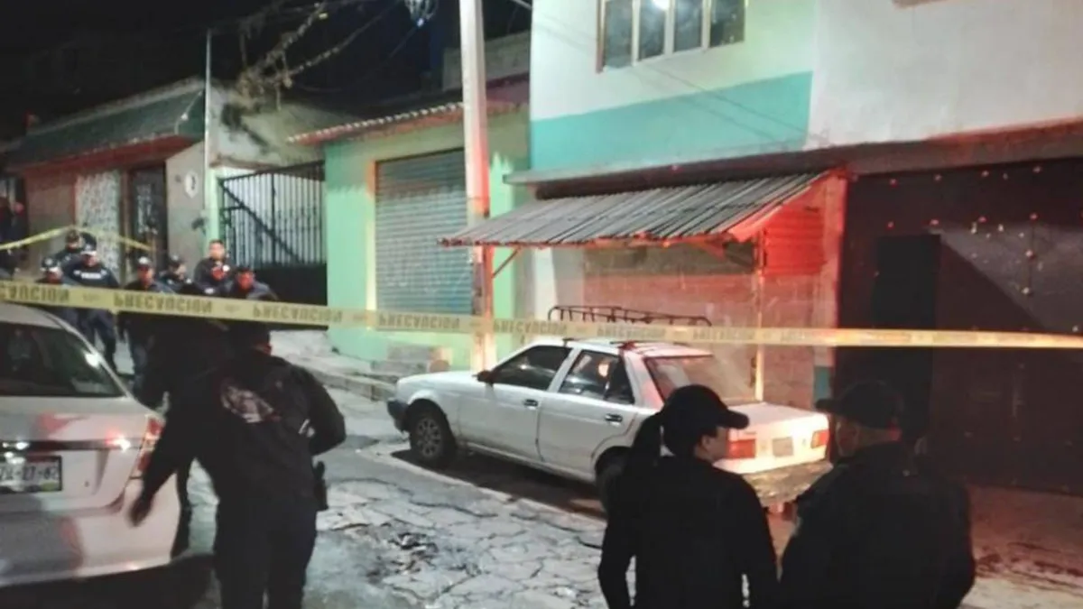 Padres acuden a defender a su hija y los matan con un pica hielo