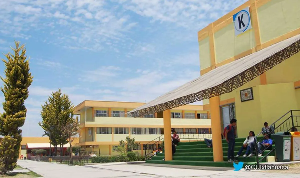 De manera inmediata, se activaron los Protocolos Institucionales de Atención a la Violencia de Género y que el caso ya es atendido por las autoridades competentes.