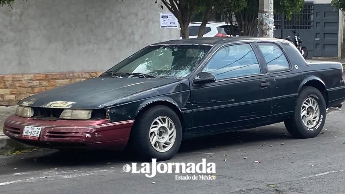 En Nezahualcóyotl detectan seis mil vehículos abandonados en calles
