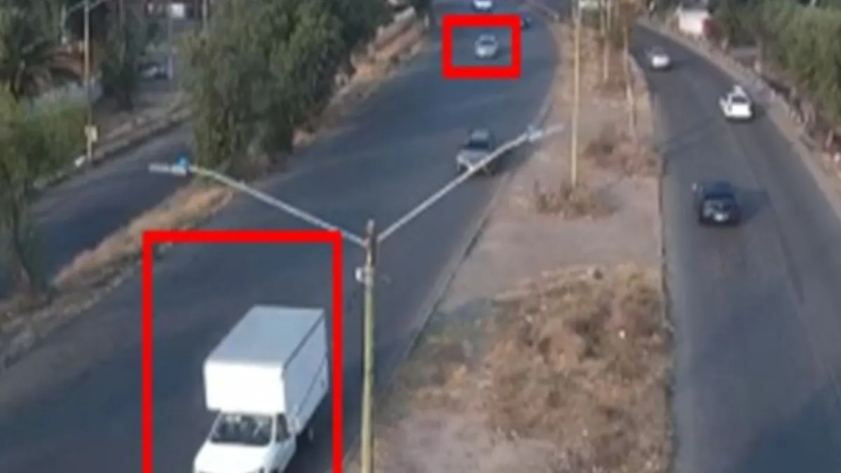 Ecatepec: Aseguran vehículo vinculado con robos a transporte de carga