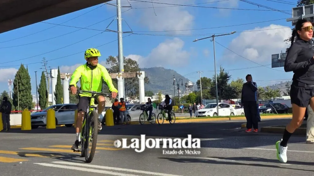 Mexivia Recreativa reúne a ciclistas en Valle de Toluca