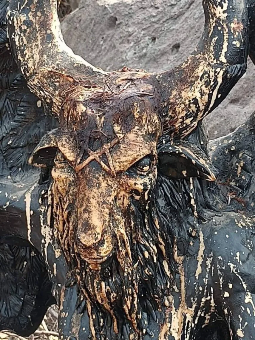 Hallan una figura demoníaca en la Sierra de Guadalupe, Tultitlán