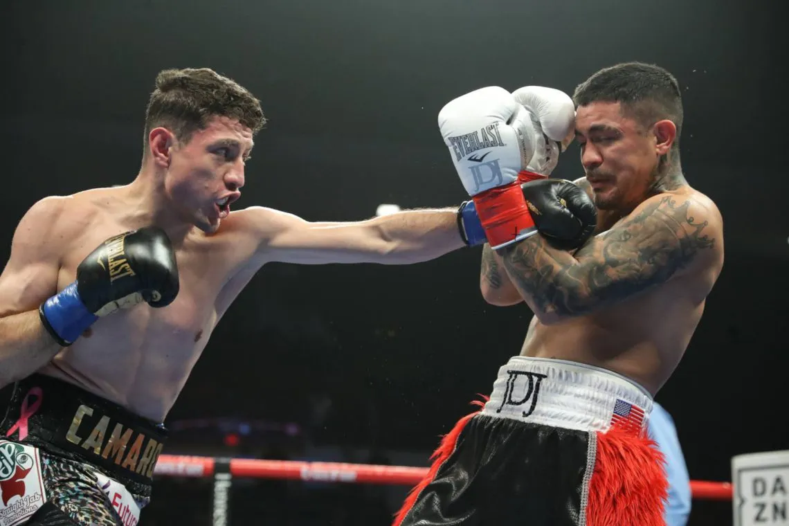 William “Camarón” Zepeda mantiene el invicto ante ex campeón mundial
