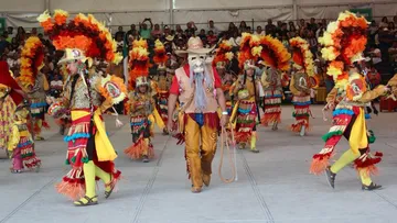 Tepetlaoxtoc: Alistan Festival de Danzas “Azcaxuch”