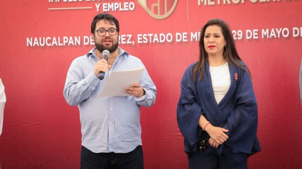 Alcalde Isaac Montoya asiste junto con la secretaria Laura González a las Caravanas de Impulso Económico y Empleo