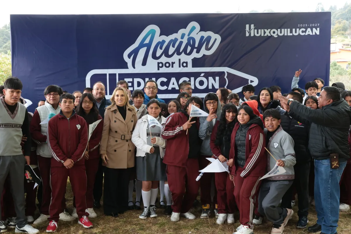 Inaugura Huixquilucan comedor escolar en beneficio de más de 450 estudiantes de bachillerato
