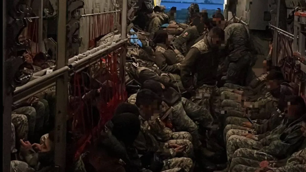 Parten de Santa Lucía 200 militares para reforzar la seguridad en Sinaloa