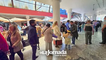 Toluca con gran afluencia en módulos de vacunación por sarampión