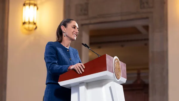 La presidenta subrayó que este caso es distinto al de García Luna.