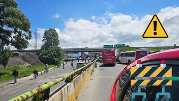 Toluca-Temoaya bloqueada por manifestación hoy 21 de junio