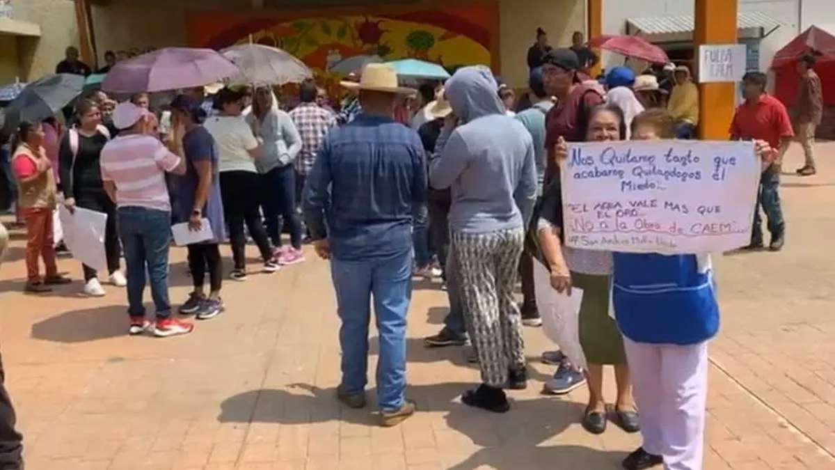 Vecinos de Cocotitlán rechazan nueva red de distribución de agua