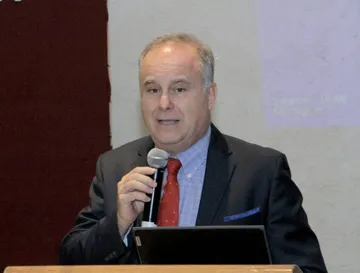 Industriales del Edomex piden plazos para aumentar salario mínimo