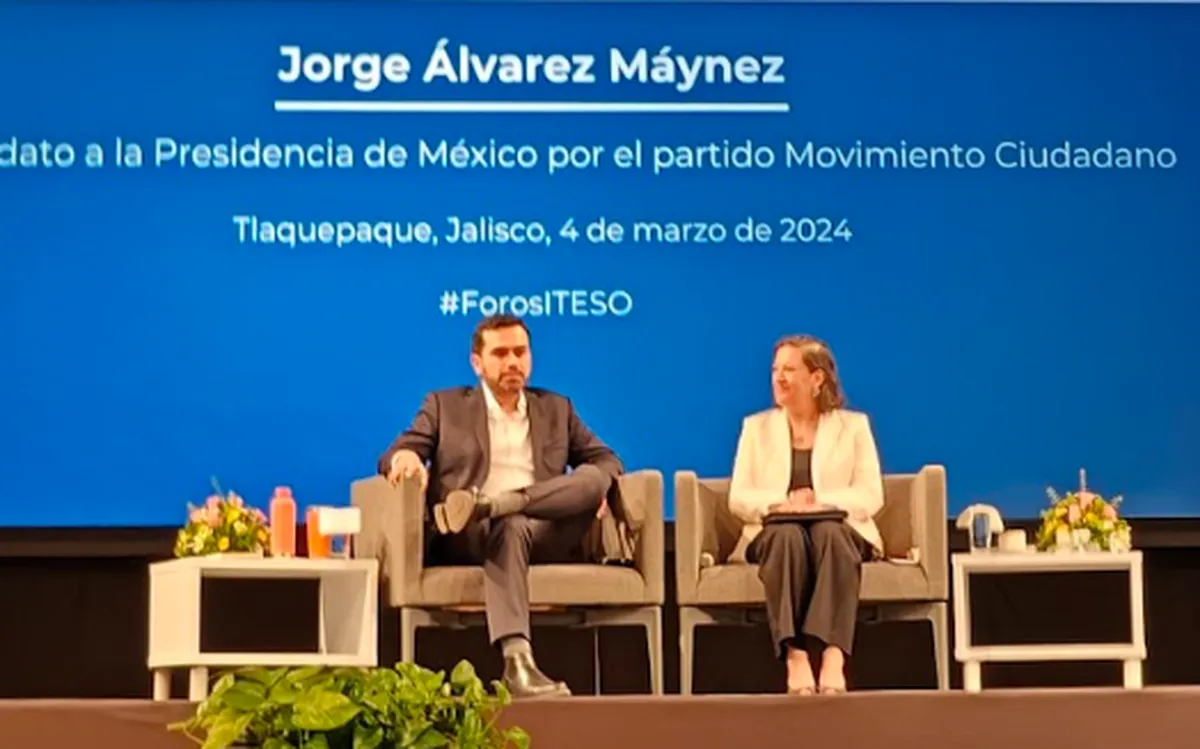 Visitar 50 universidades, la meta de Álvarez Máynez