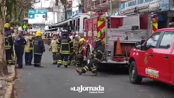 #EnVivo: Mueren dos menores tras incendio en la Arena San Juan de Nezahualcóyotl