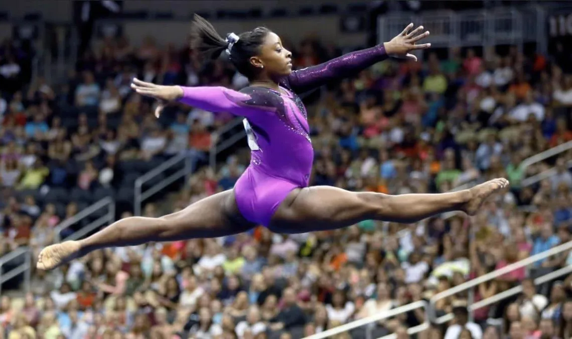 Apuñalan a Larry Nassar, condenado por abuso sexual a gimnastas
