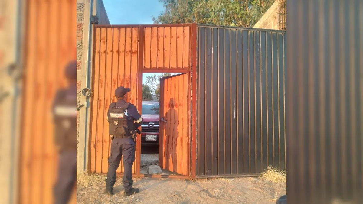 Identifican auto de criminales usado en intento de asalto en la Texcoco-Calpulalpan