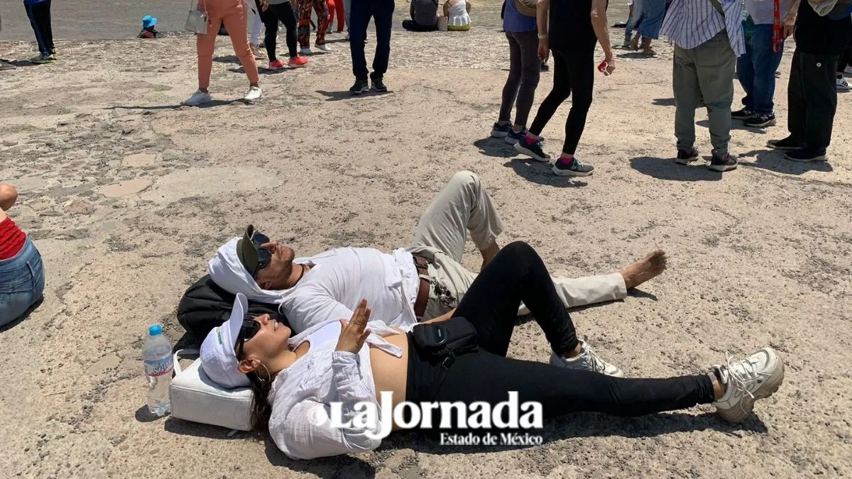 Viento refrescante se percibió durante el eclipse solar en Teotihuacán