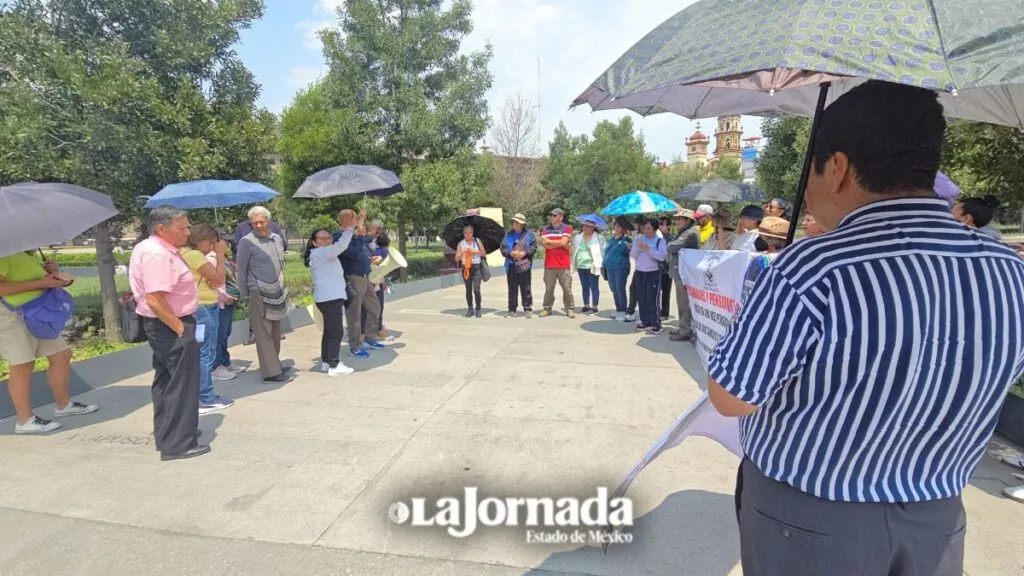 Pensionados denuncian retraso de pago por parte del ISSEMyM