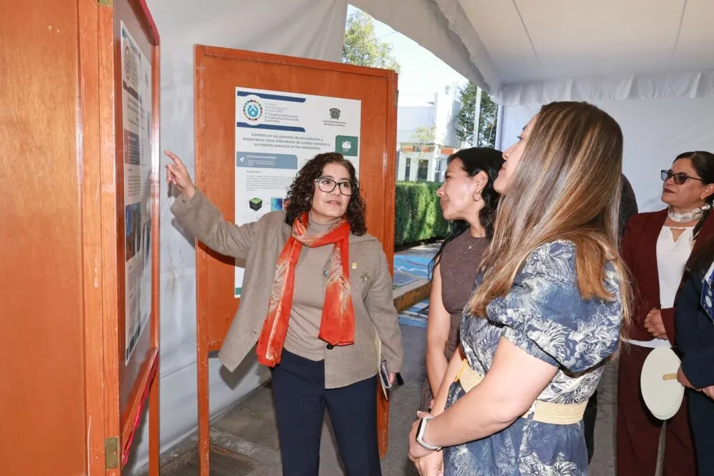 UAEMéx y Secretaría del Agua firman convenio para impulsar la sustentabilidad y la seguridad hídrica en el marco del Simposio Multidisciplinario del Agua 2025