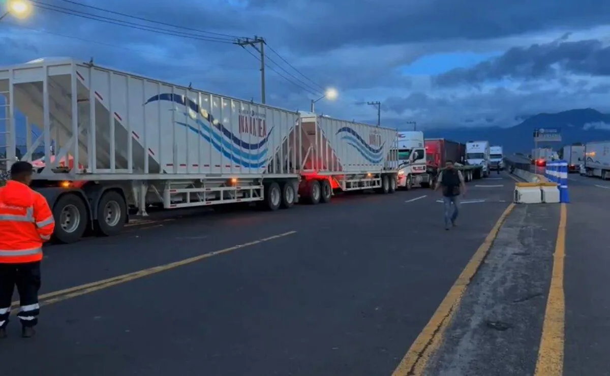 Conoce las rutas alternativas viales al Circuito Exterior Mexiquense