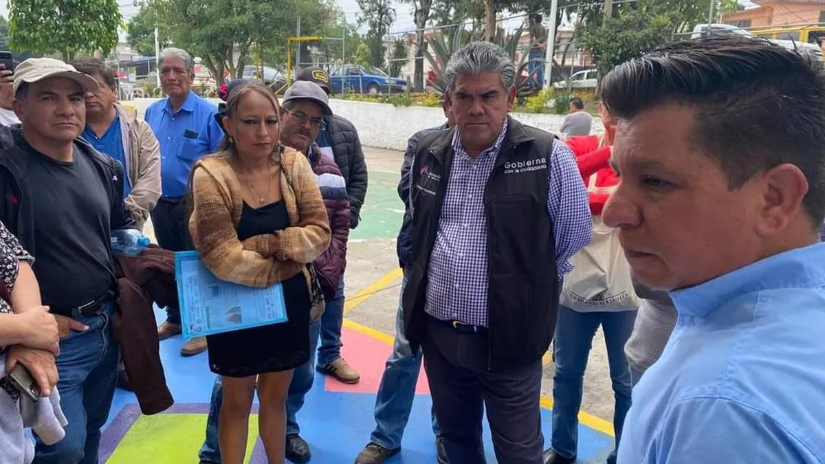 Atizapán: Habitantes de 10 colonias exigen dotación de agua, pipas no son suficientes