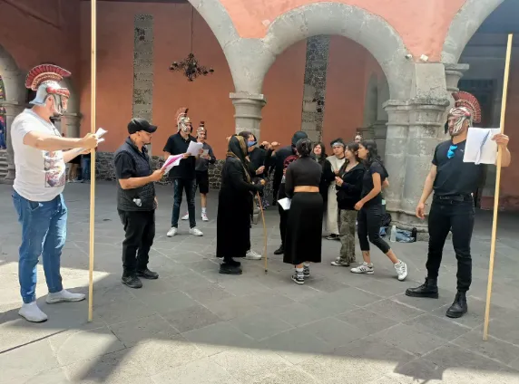 Texcoco: Organizan primer Viacrucis viviente en la catedral