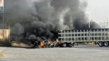Jalisco amanece con bloqueos y operativo desata enfrentamiento