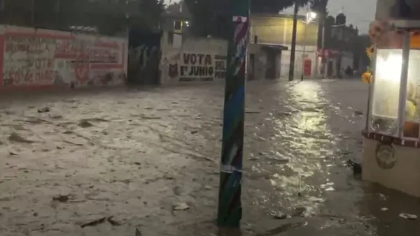 Lluvia colapsa zona oriente del Valle de México