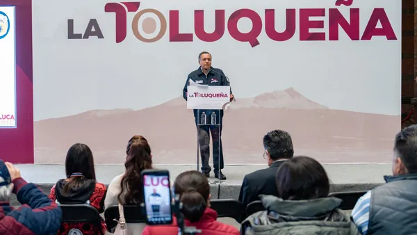 Mano firme de Ricardo Moreno con el transporte público